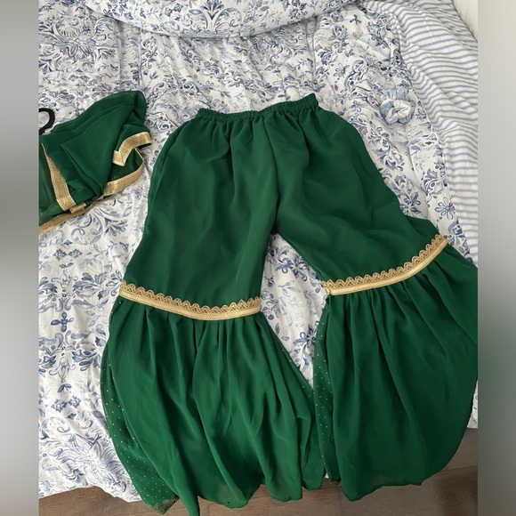 Indian Kurta - Picture 2 of 2